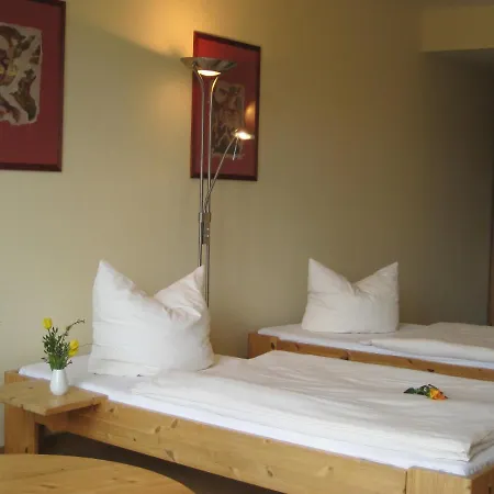 Appartement Doppelzimmer 13 Gaestehaus Muehlenstein